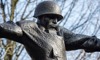 25.03.2015 Mahnmal "Befreiung" in Potsdam