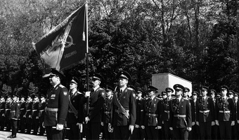  1994  im sowjetischen Ehrenmal Berlin Treptow