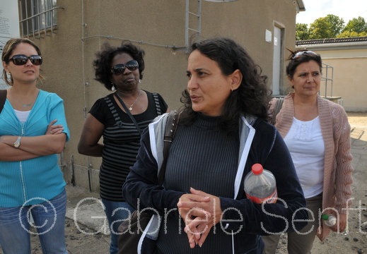 23.08.2013 mit Kubanerinnen in der Gedenkstätte Ravensbrück